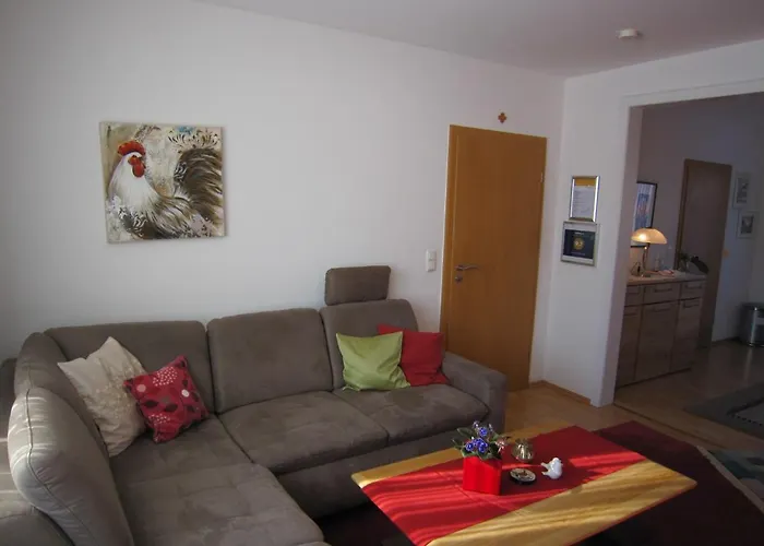 Luzia Appartement *
